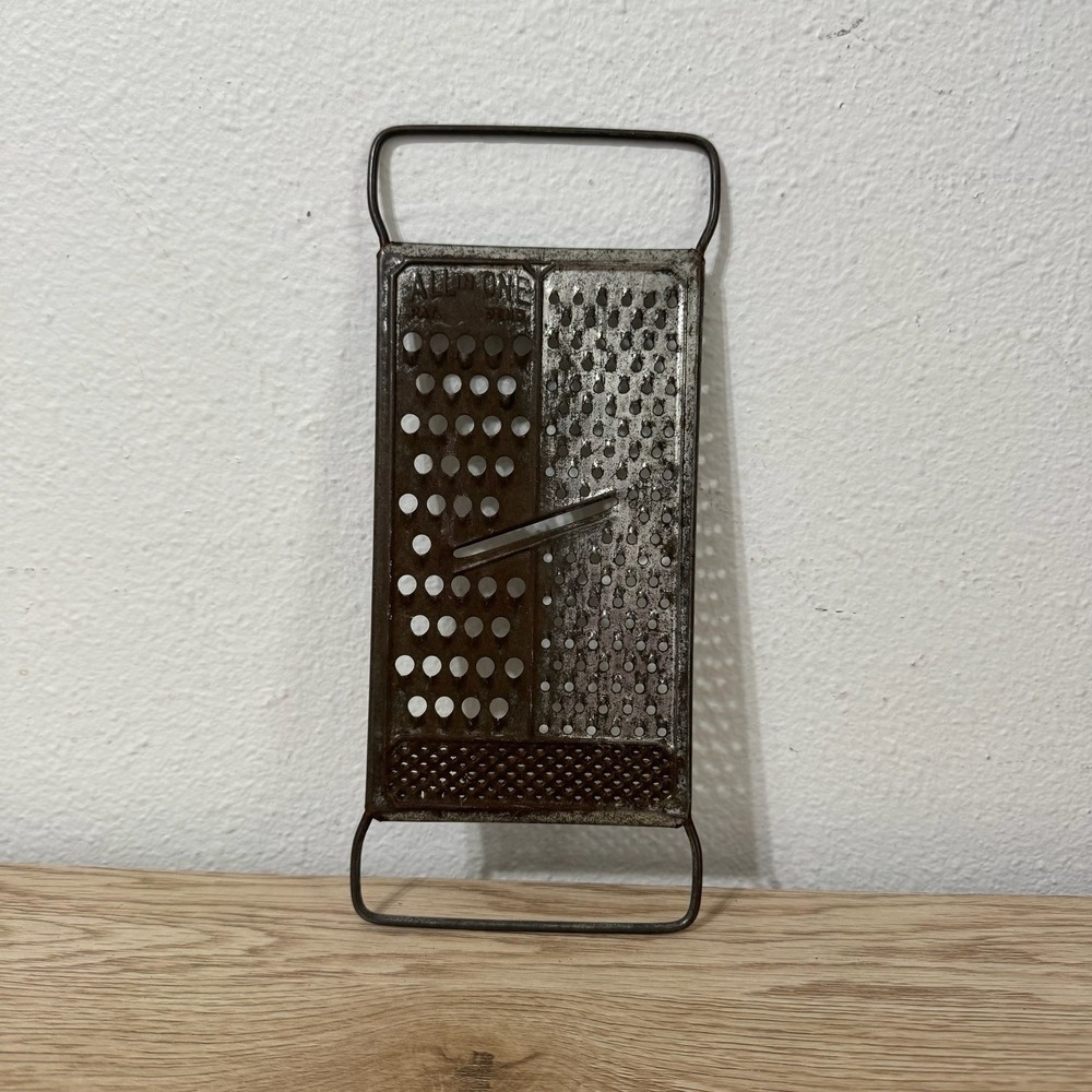 Vintage Cheese Grater All In One Patent Pending Flat Metal Antique Vegetable‎